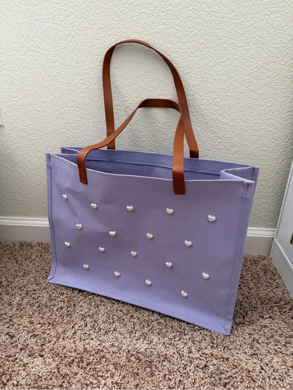 Francesca's Collections Lavender Tote with Pearl Heart Accents and Brown Handles